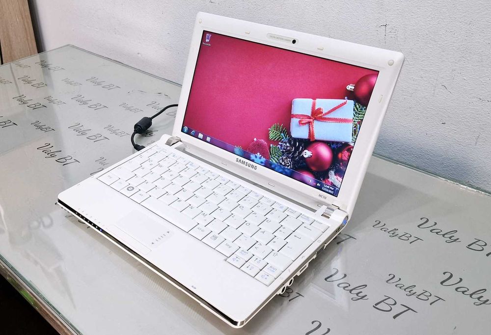 Laptop mini Samsung NC10 - Lichidare de stoc!