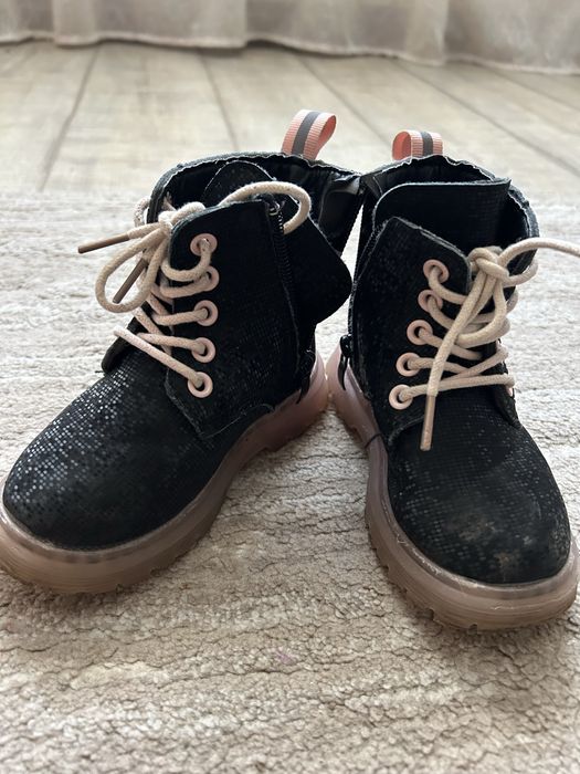 Ghete primavara marime 24