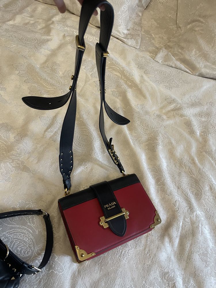 Geanta Prada originala ! Impecabila