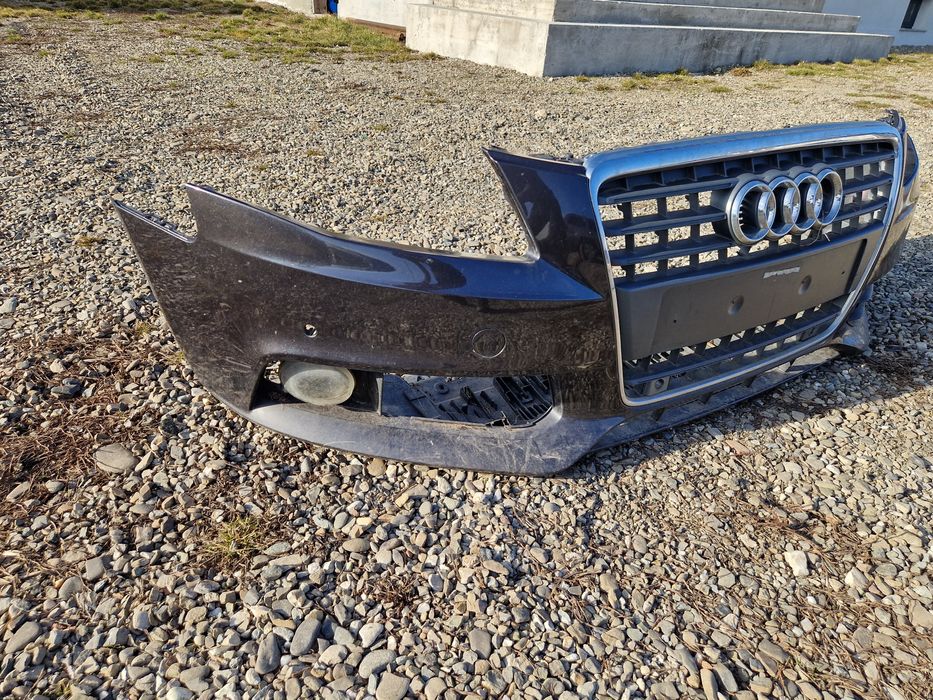 Bara fata grila Audi A4 b8 cod culoare LZ7L
