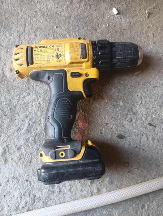 Vând filetantă dewalt perfect functionala