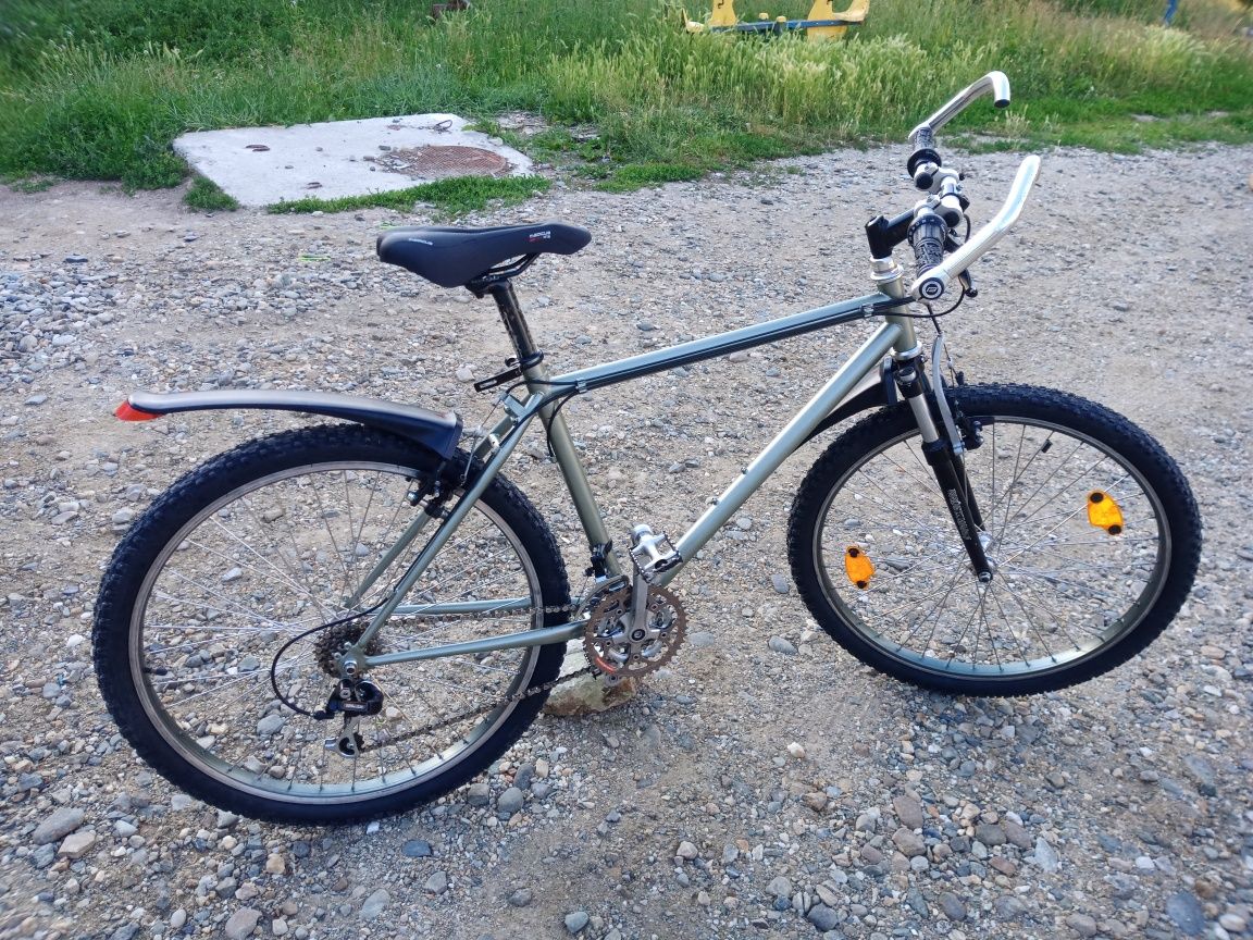 Bicicletă MTB complet restaurată