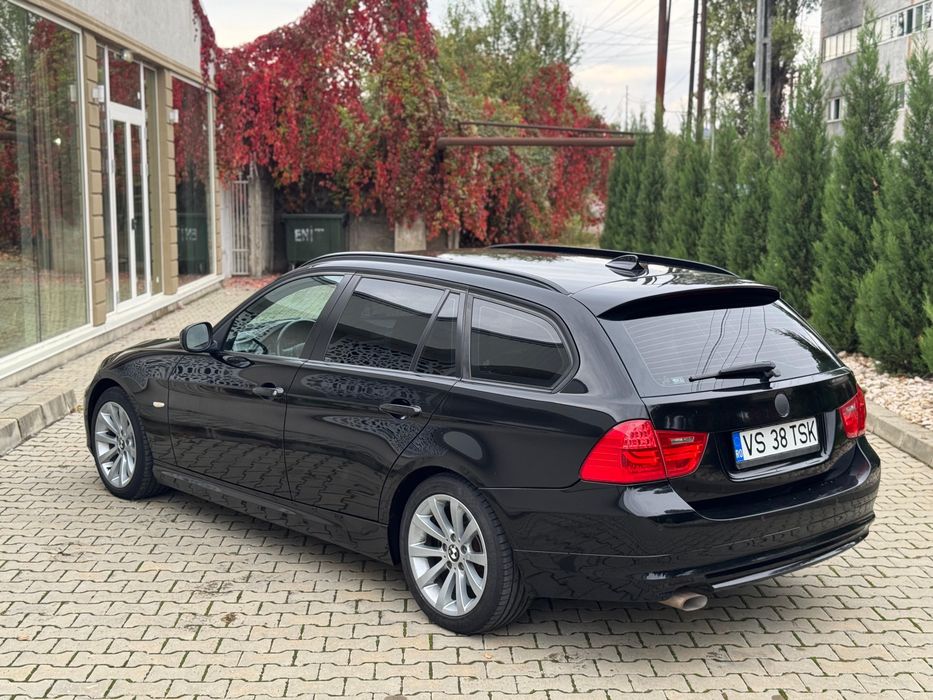 BMW E91 318D Facelift