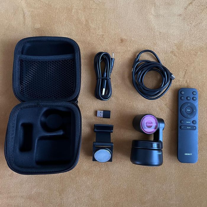 Webcam OBSBOT Tiny 4K AI - Auto-tracking 4K, ideal pentru streaming