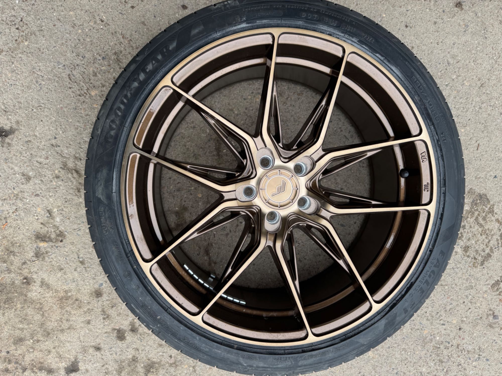 JR 44 Platinum Bronze 18 цола с нови гуми Goodyear – 5x100