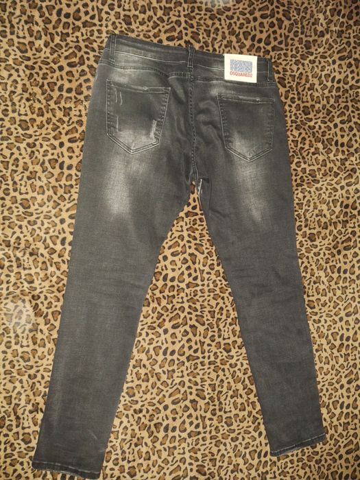 Blugi Dsquared2 gri/negri