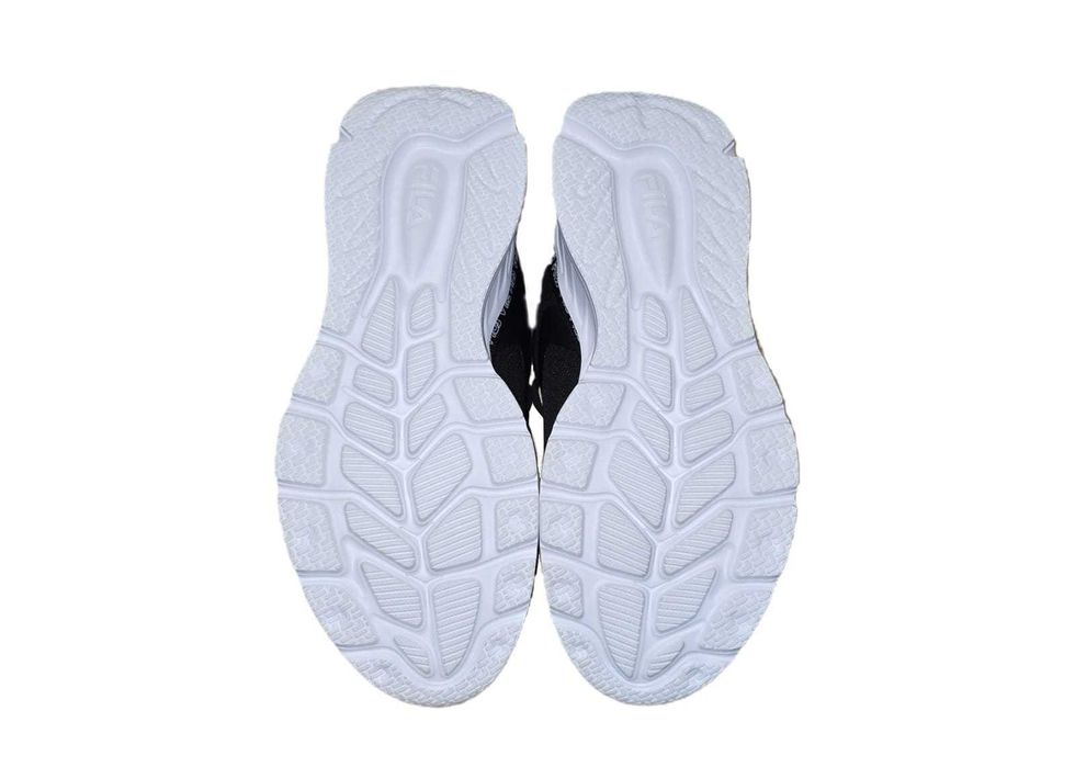 Adidași FILA Beam – ca noi, purtați o singură dată • Mărimea 43