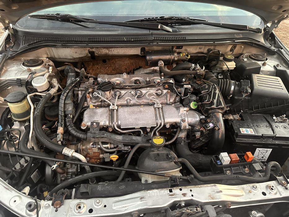 Dezmembrez toyota avensis 2.0 d