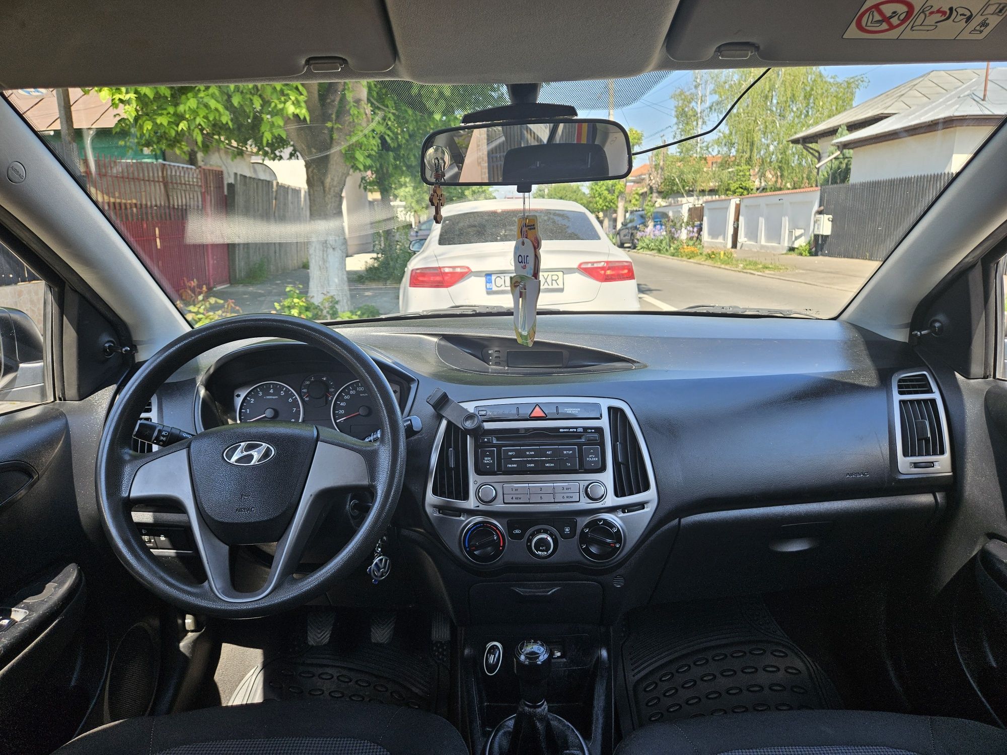 Hyundai 120 benzină