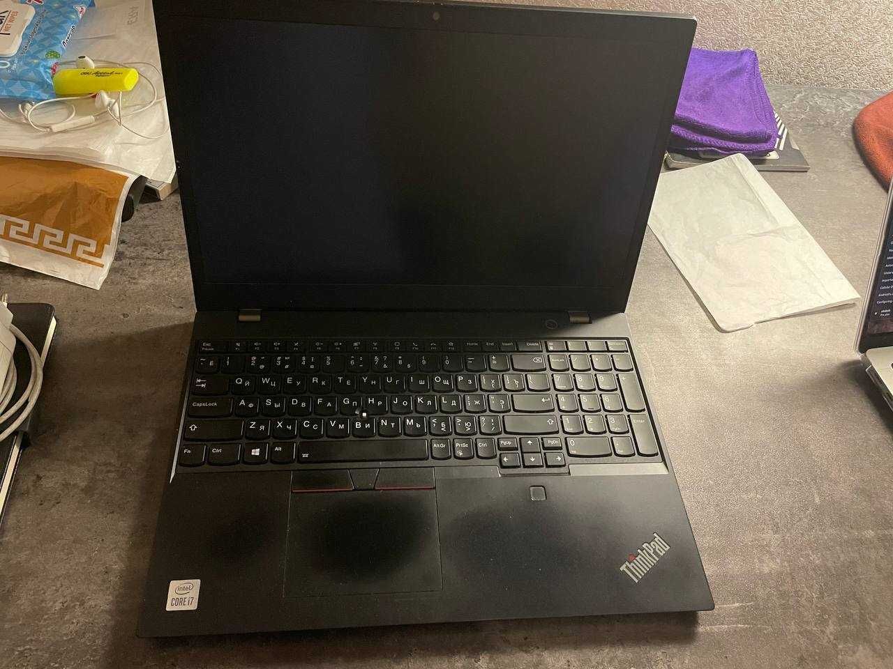 Lenovo ThinkPad — Core i7 (10-avlod), 32GB RAM, 520GB NVMe, 16" ekran