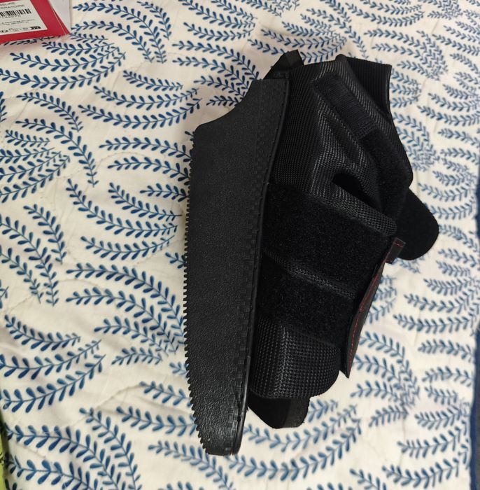 Pantof cu descărcare calcaneana