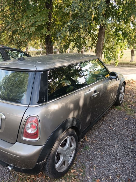 Vând mini cooper D ,anul 2012,automata ,165000km , motor 2  L diesel