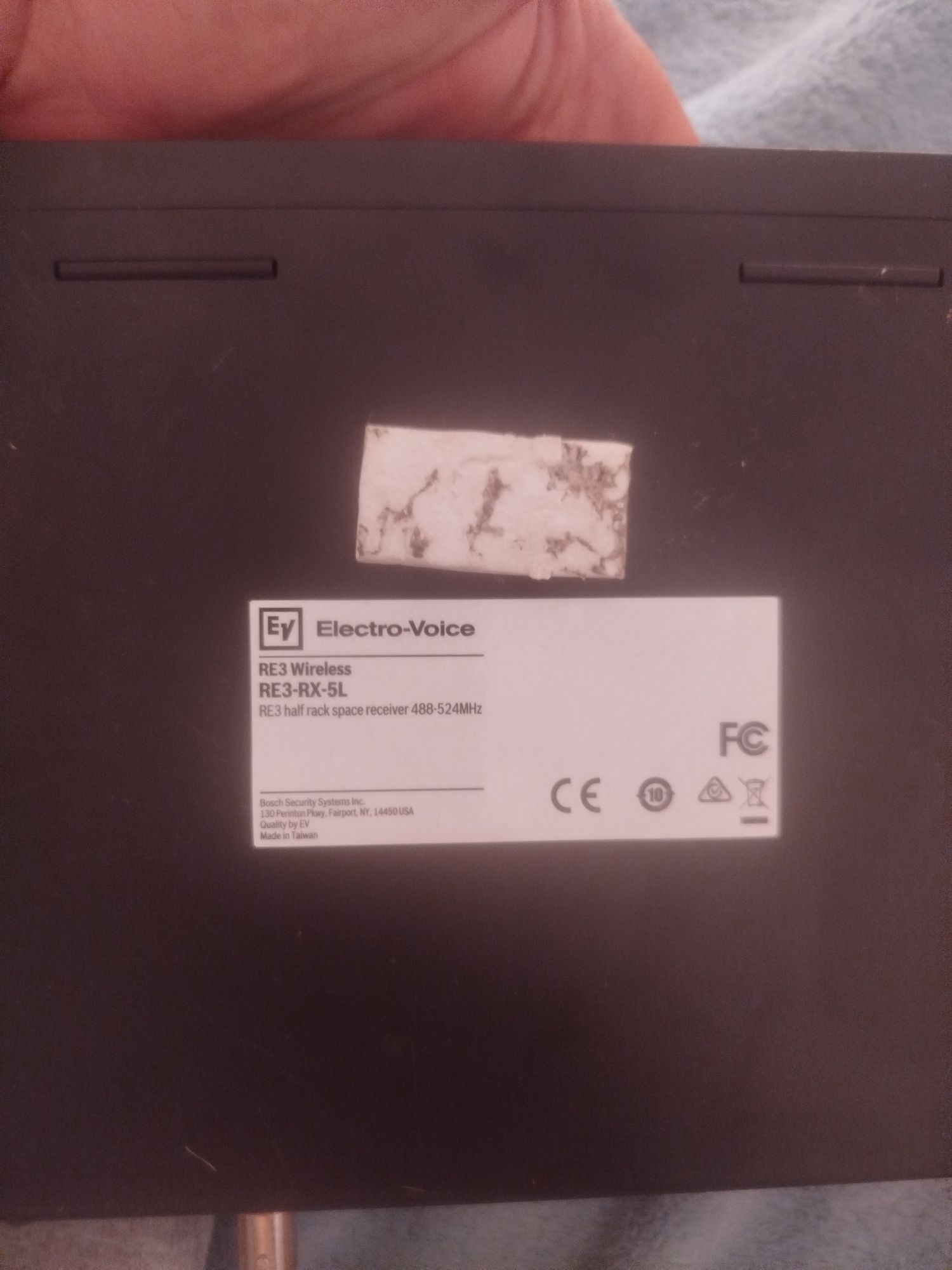 Vând microfon în stare foarte buna