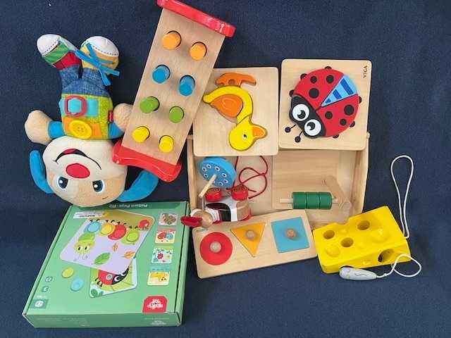 Монтесори играчки 10 бр + тавичка