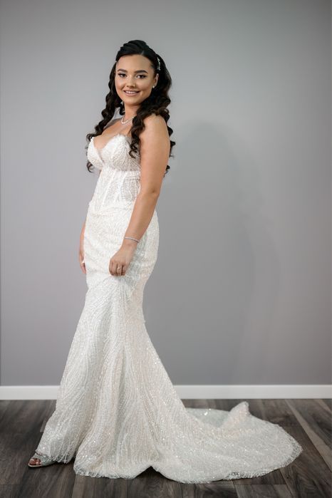 Vand rochie de mireasa