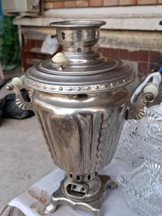 Эски чиннилар сотувда/Старые посуды