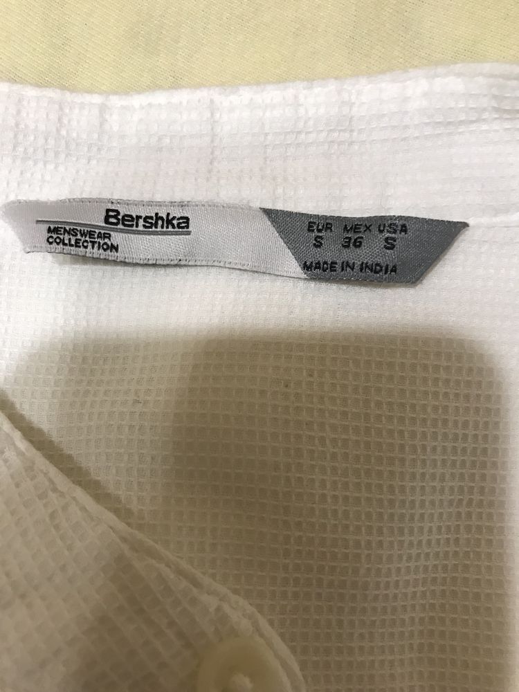 риза Bershka и блузи