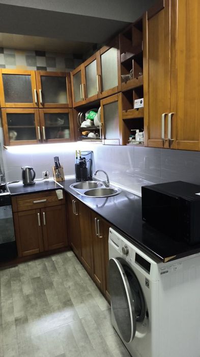 Продаётся своя 3х переделанная 4х банковская квартира на Дархане- 3