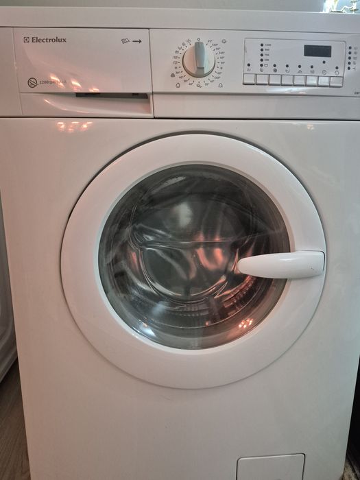 Пералня Elektrolux