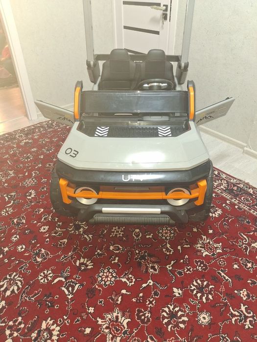 Bolalar uchun moshina yengi