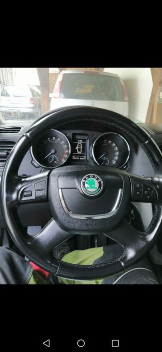 Skoda yeti 2.0 tdi 140 4x2 2013 Proprietar