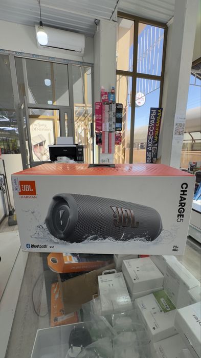 Оригинал колонка от JBL charge 5