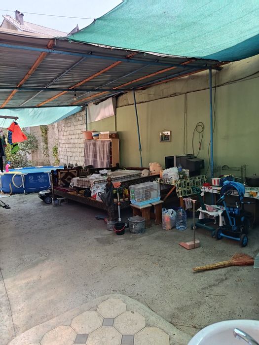 Дом из 5 комнат 2.37 соток, топовая локация.