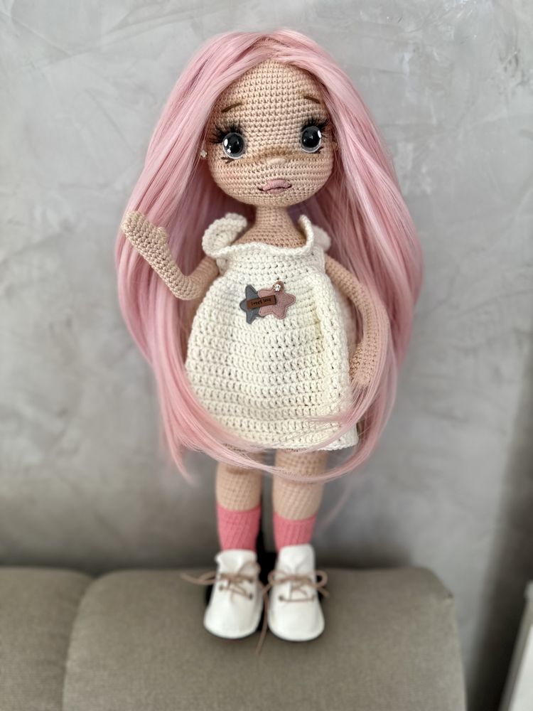 Кукла ръчно плетена
