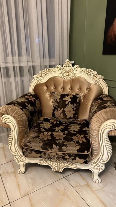 2 штуки в налиичии, кресло в хорошем состоянии