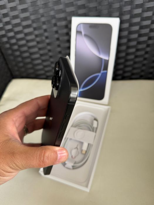 Vand iphone 16 pro max