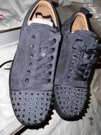 Christian Louboutin Louis Junior Spikes Gray suede sneakers