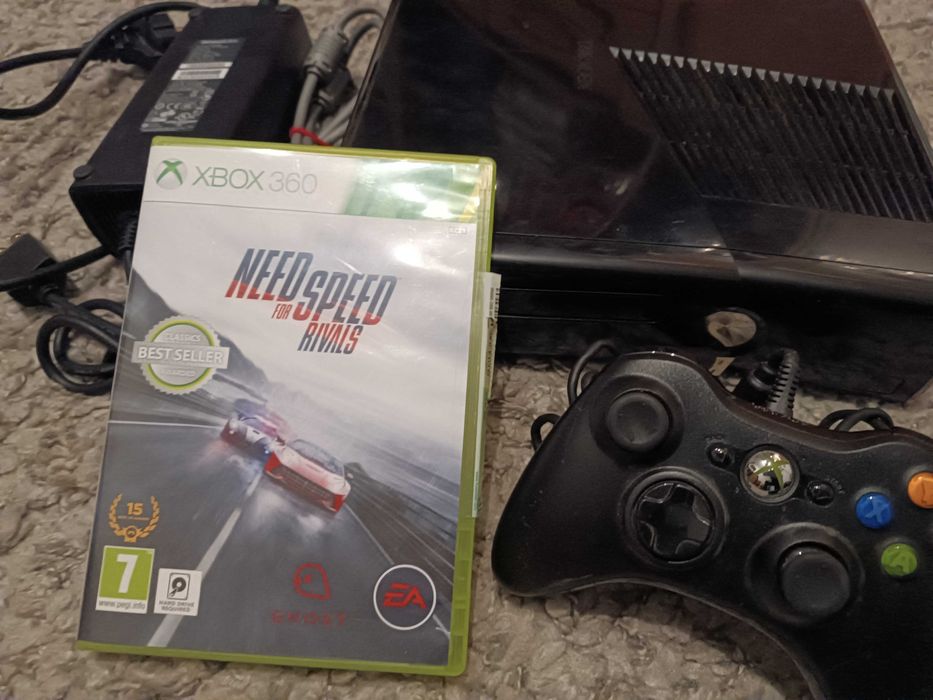 XBOX360 consola XBOX 360 slim + 1 joc bonus Need for Speed Rivals