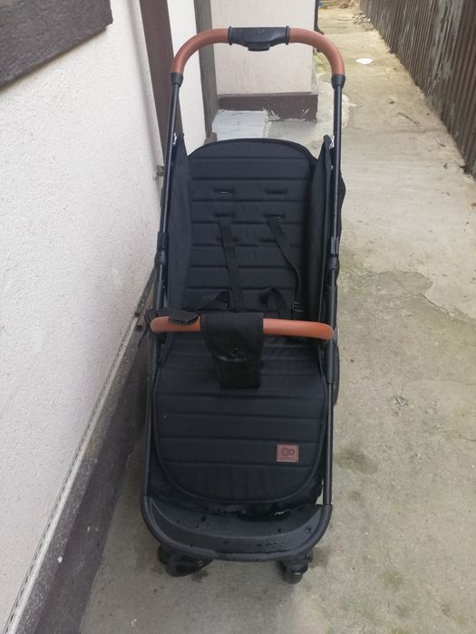 Vând căruț pentru copii