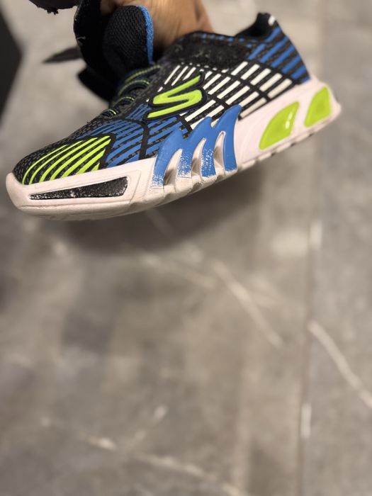 Skechers flex glow elite светещи