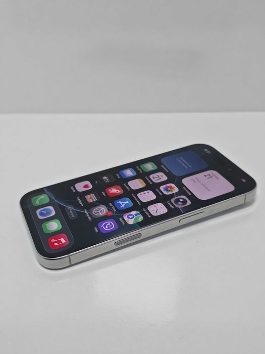 iPhone 16 Pro 256GB Titanium White