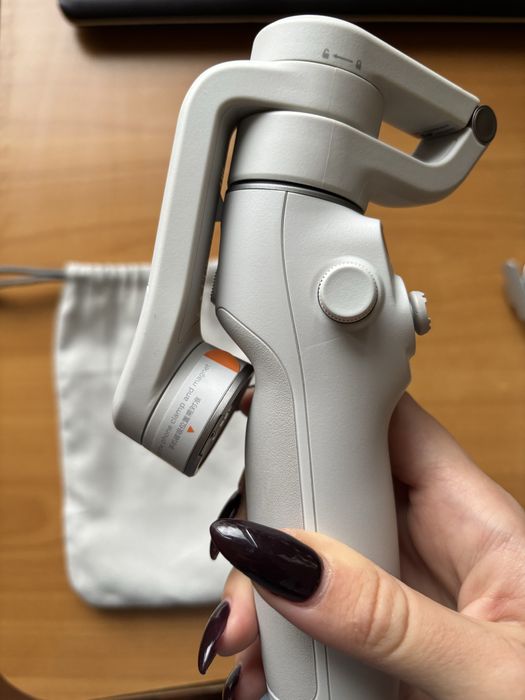 Гимбал DJI Osmo Mobile 6