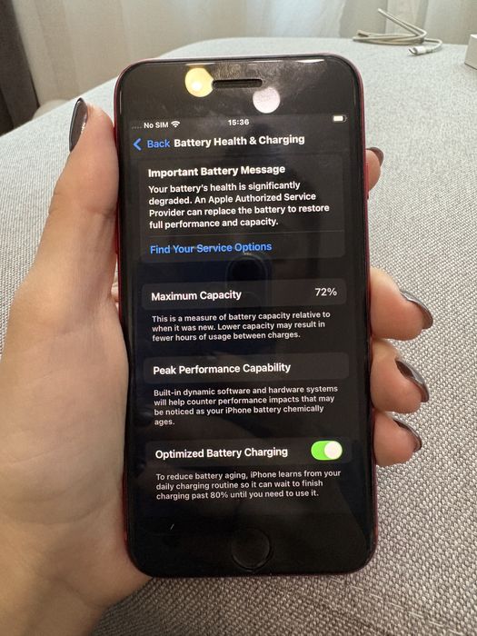 Продавам Iphone SE 2020 64GB