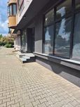 Inchiriez sau vand spatii comerciale in Hunedoara