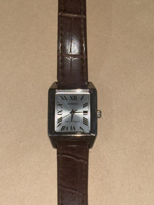 Продам часы Casio
