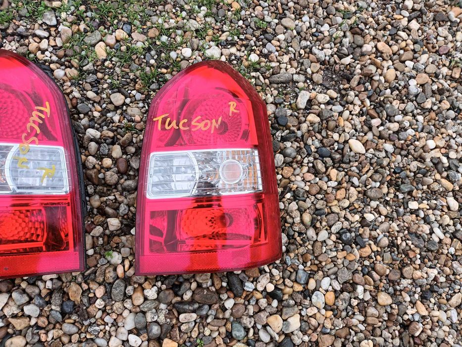 ляв и десен стоп за хюндай туксон HYUNDAI TUCSON