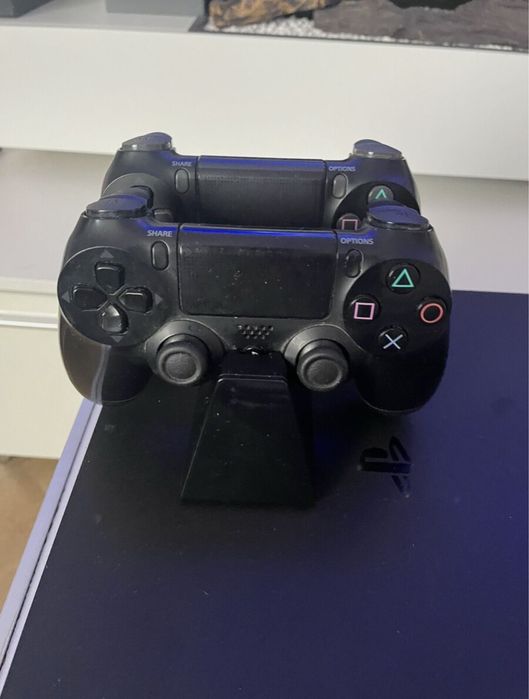 Ps4 slim 1 tb 2 manete