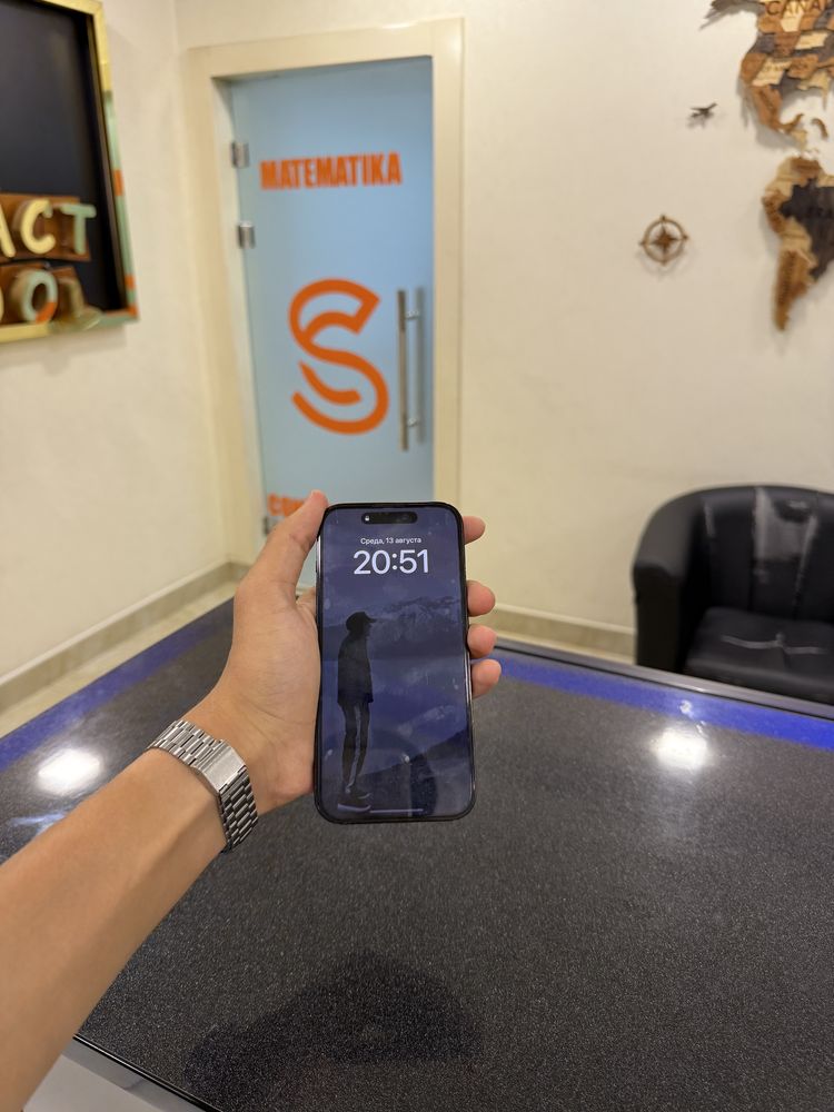 Iphone 14 pro  simkartali sotiladi