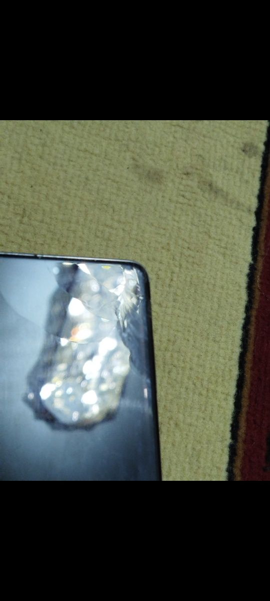 Samsung Galaxy S20 5G holati yaxshi 12/128GB