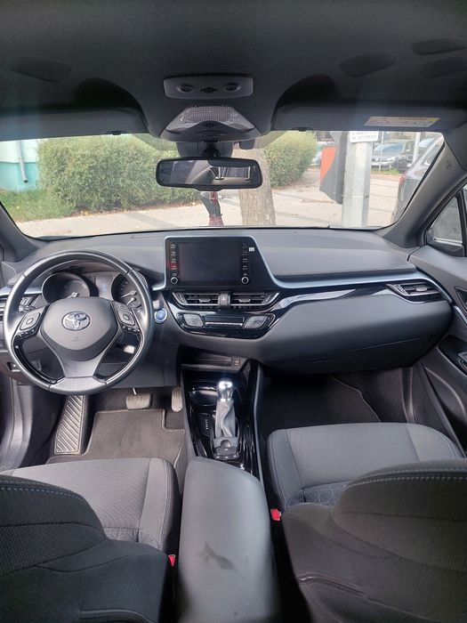 Toyota C-HR 1.8 Hybrid, 2021, 24655 km,
