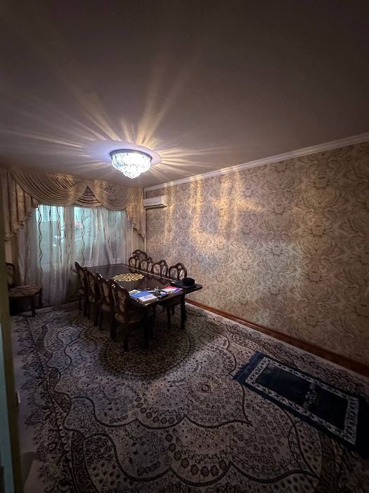 4/7/9. Сергели 8а. Квартира 96 м², дом панельный.