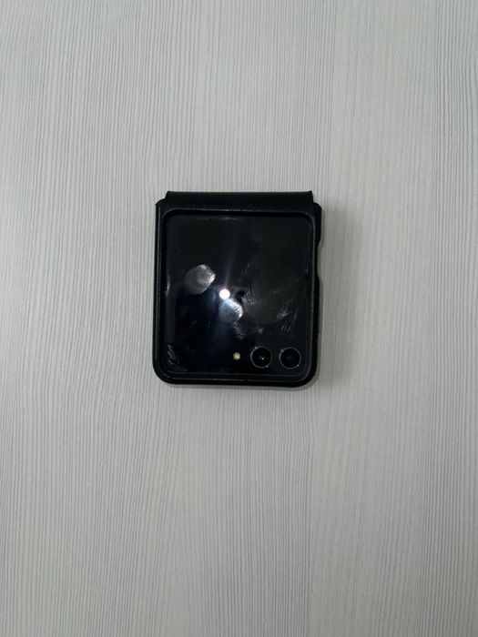 Samsnug Z Flip 5