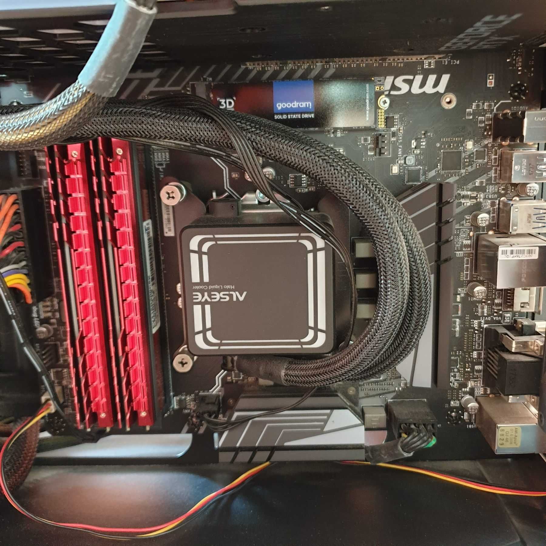 Геймърски компютър: i5-8600k, Z370 PRO,  RTX 3060 Ti 8GB, 32GB DDR4