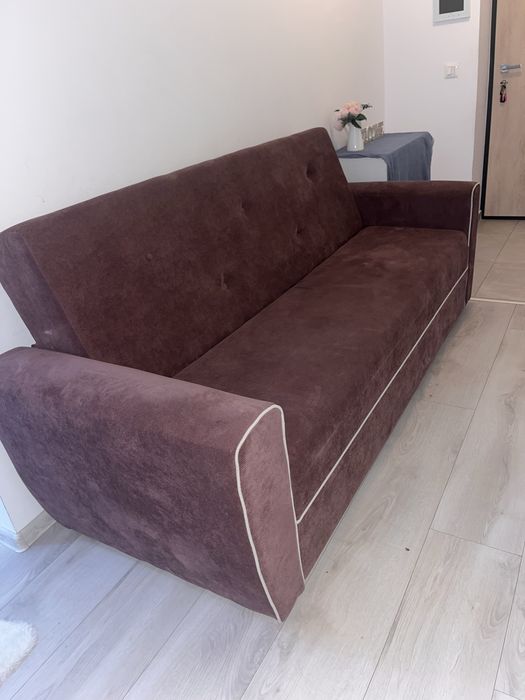 Canapea extensibilă, stare foarte bună, comodă și spațioasă
