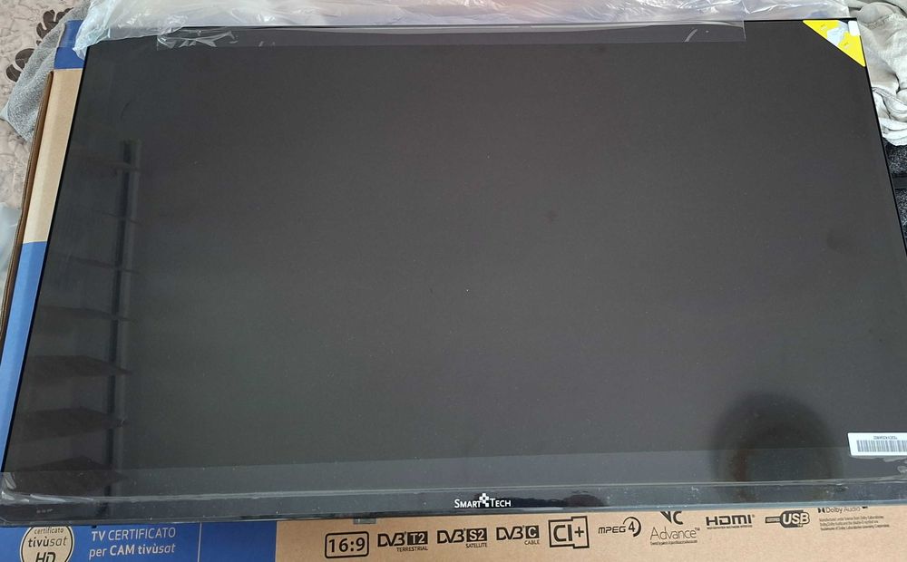 Vând Smart Tech nou