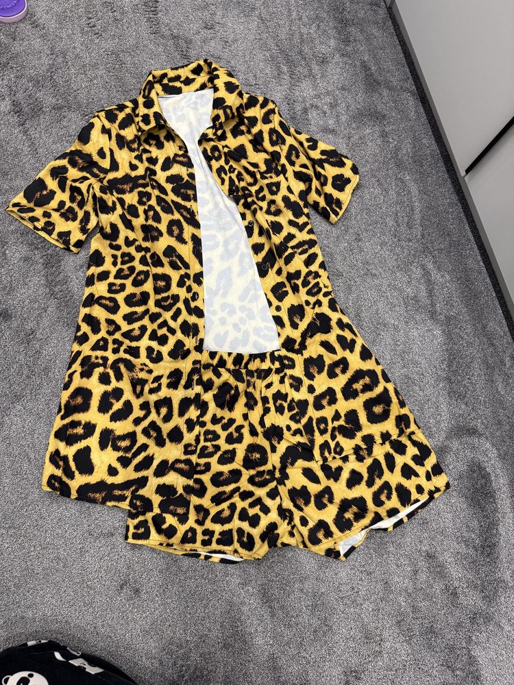 Shein леопардов комплект от две части